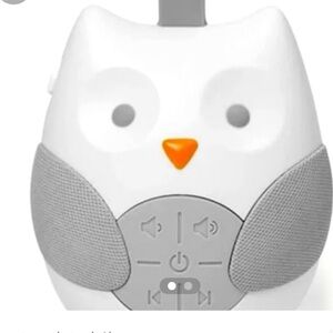 Skip Hop Portable Owl Noise Machine-with strap for crib, car seats, stroller etc